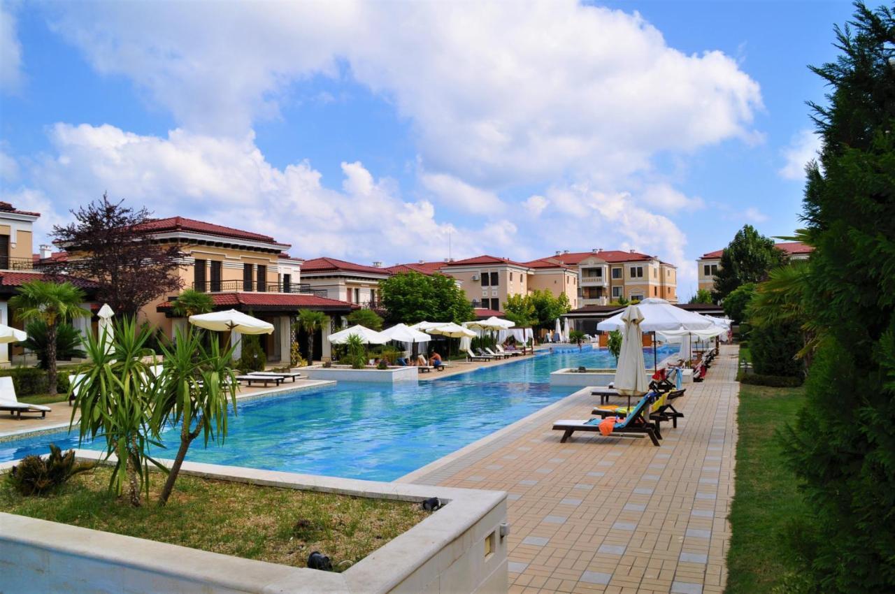 Private Studio In "Green Life Beach Resort Sozopol" Eksteriør billede
